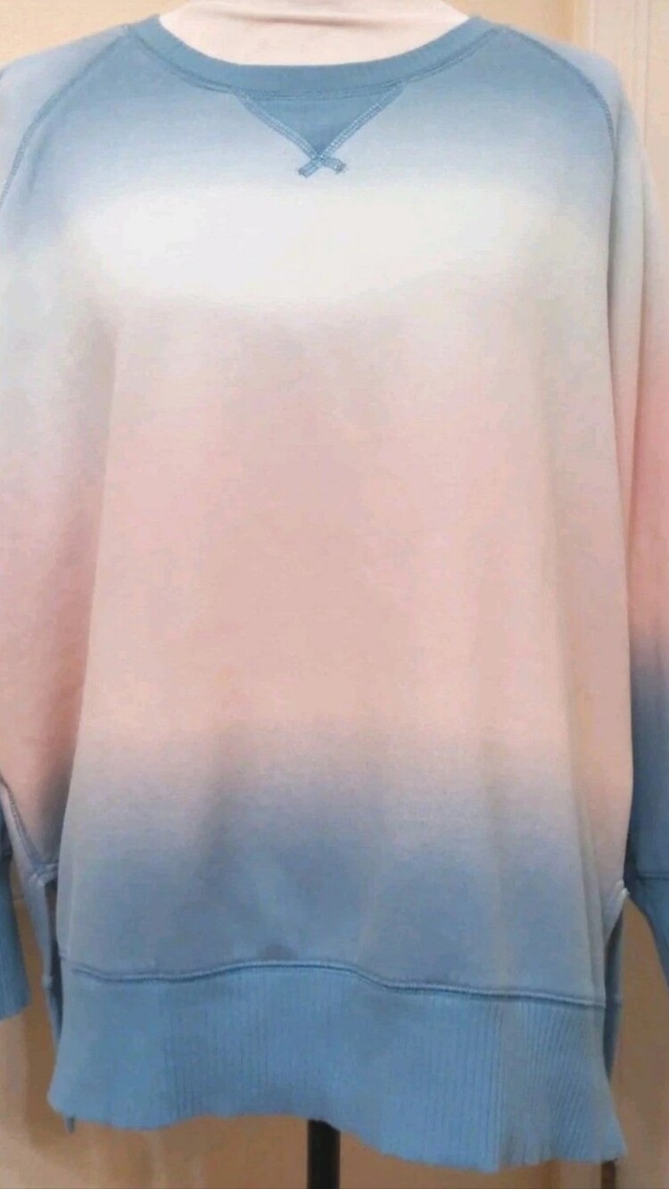 Maurices Hombre Sweatshirt Blue, Pink, White Relaxed Fit XL